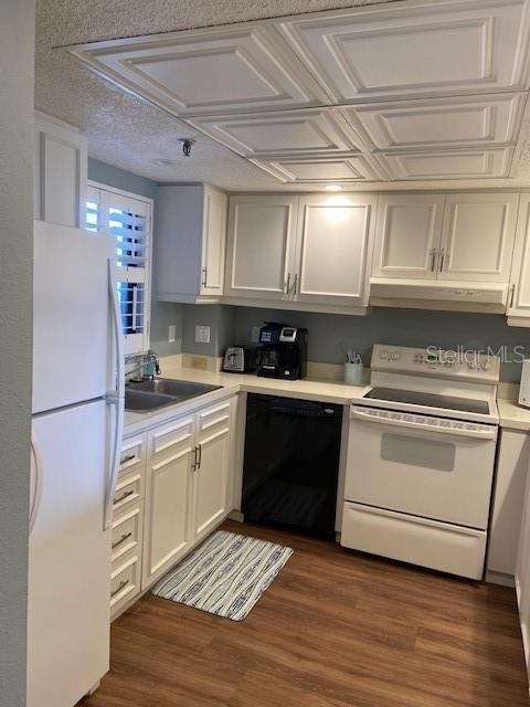 1001 Benjamin Franklin Dr #507 - Photo 3 of 21