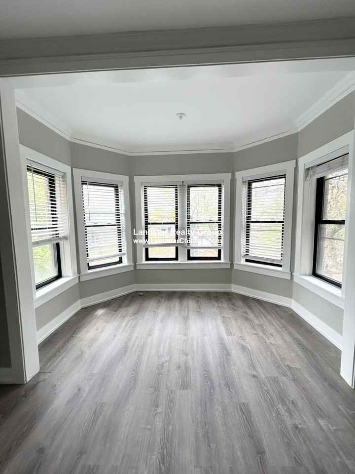 6517 N Newgard Ave #2A