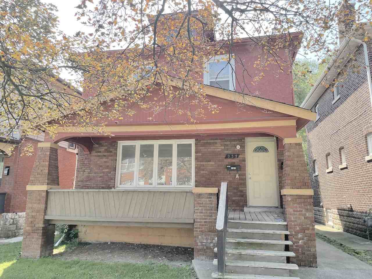 957 Pelissier St - Photo 2 of 26