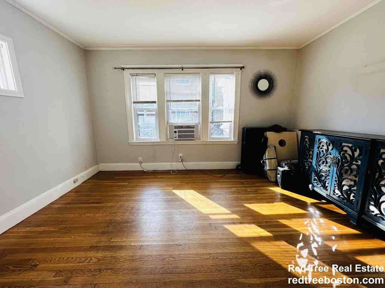 12 Saint Peter Street #1 - Photo 3 of 36