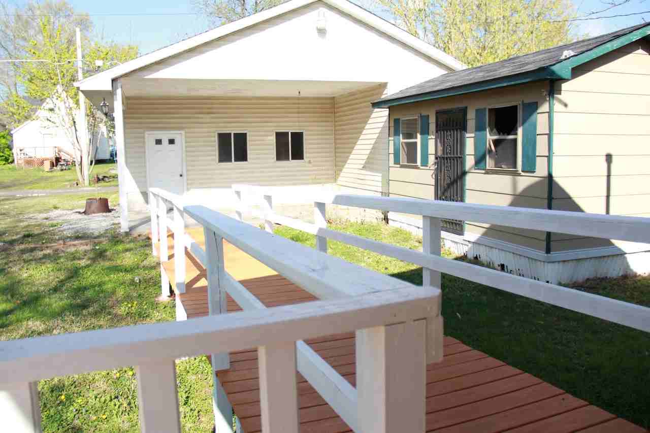 315 N 19th St - Photo 4 of 18