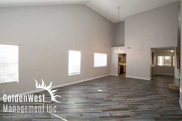 84 Urbana Dr - Photo 2 of 36