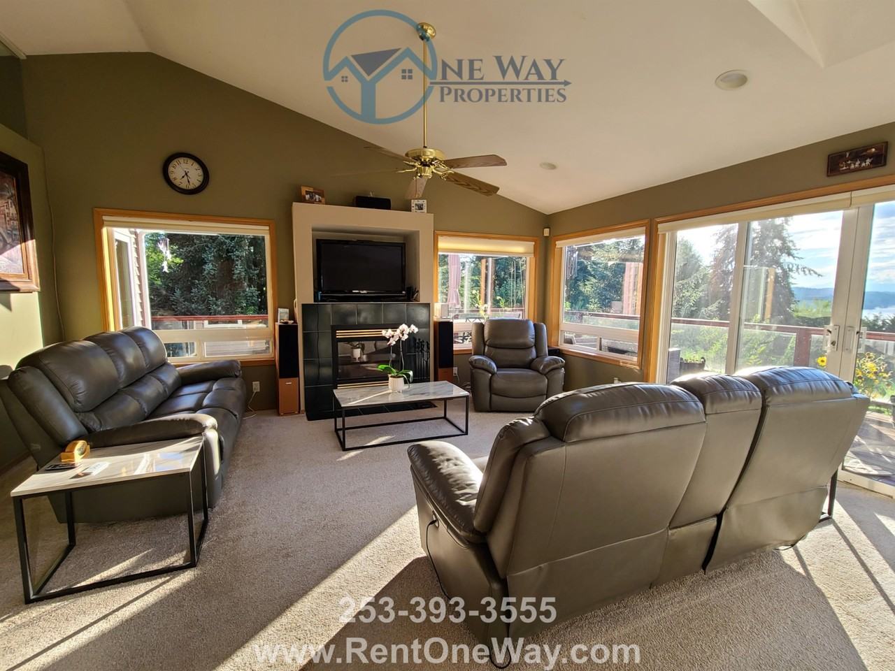 3728 Olympic Blvd W #1 - Photo 7 of 26
