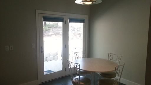 220 Hooper St - Photo 3 of 10