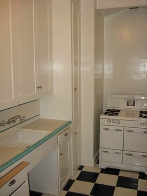 747 Wilcox Ave #107 - Photo 3 of 3