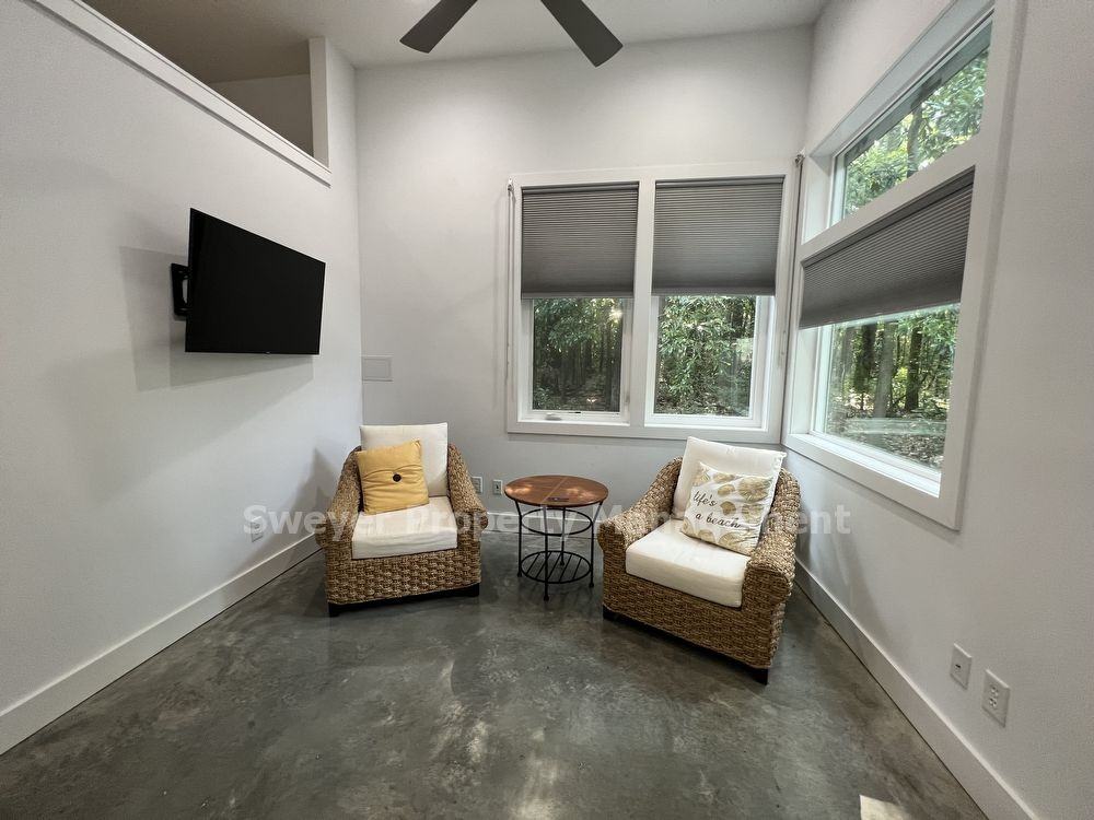 103 S 29th St - Photo 3 of 24
