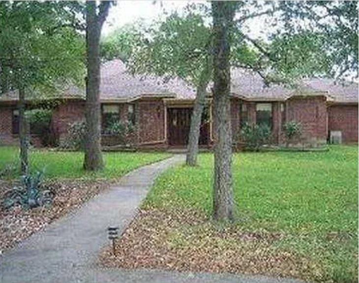 16708 Post Oak Gln #NA - Photo 2 of 25