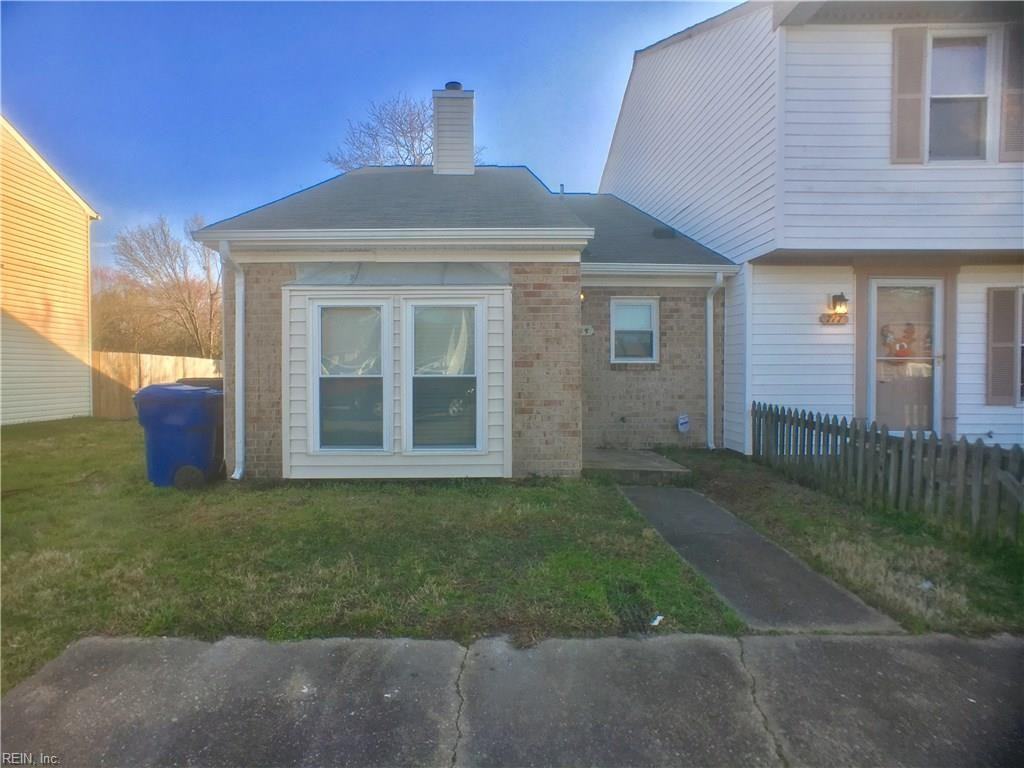 715 Wolf Trap Lane #1