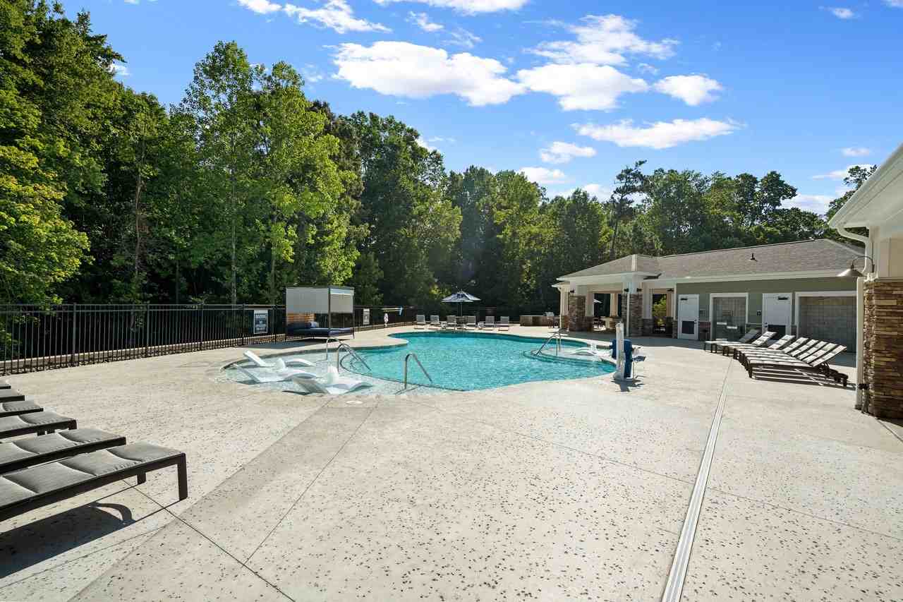 Hawthorne at the Forest - Photo 5 of 50