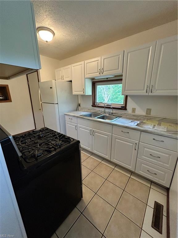 3456 N Park Ave #1 - Photo 3 of 6