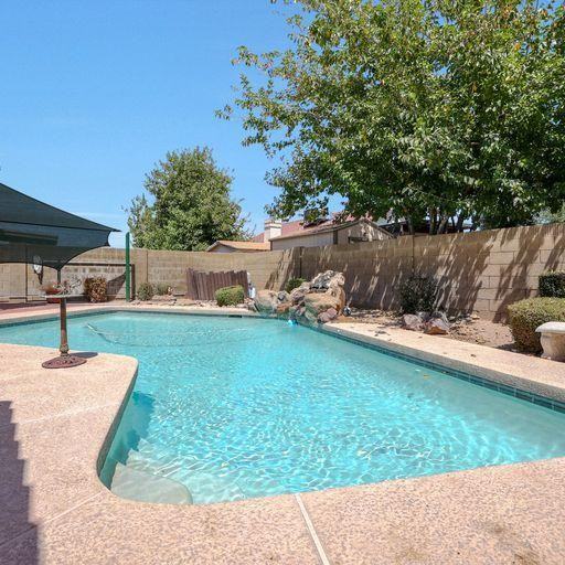 W Canterbury Dr - Photo 4 of 16