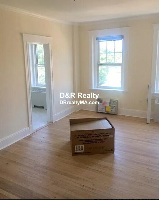 Chauncy St #11 - Photo 2 of 3