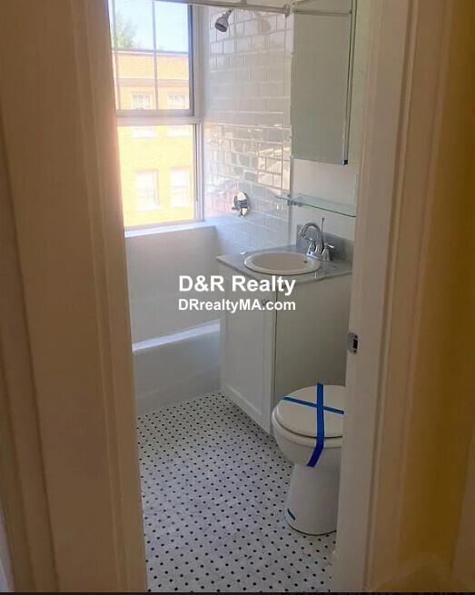 Chauncy St #11 - Photo 3 of 3