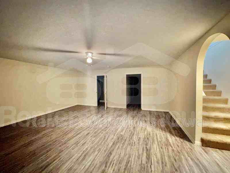 300 W North St #A - Photo 5 of 22