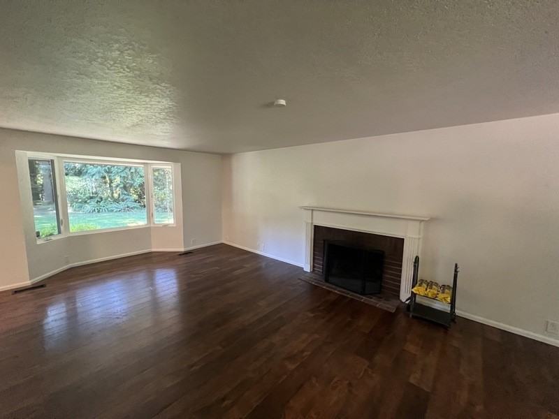 18104 Ne 197th Pl - Photo 2 of 14