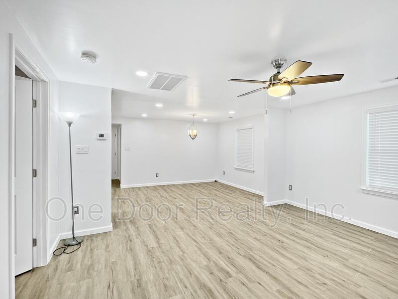 8611 Richmond Road - Photo 3 of 19
