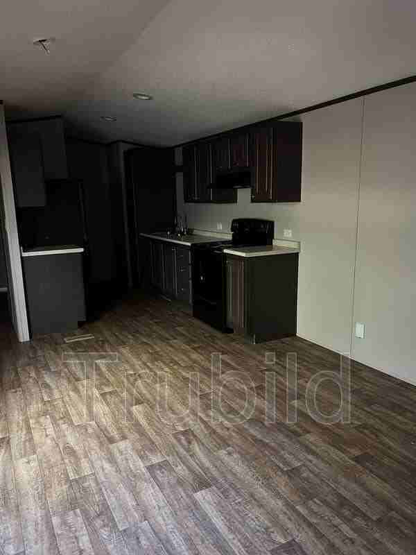 145 Bent Tree Cir - Photo 2 of 11