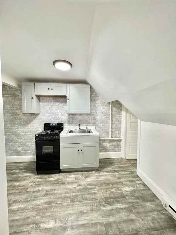 2446 Freemansburg Ave #2 - Photo 3 of 10