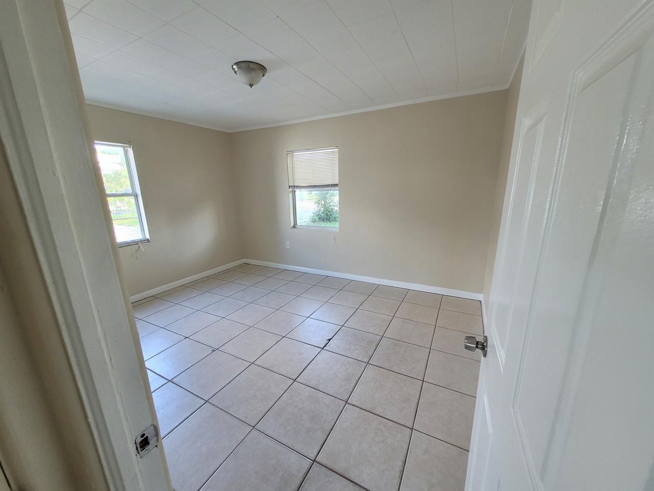 114 Cocoa Pl #1 - Photo 5 of 9