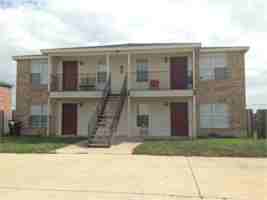 featured image of 1310 Dugger Cir #C