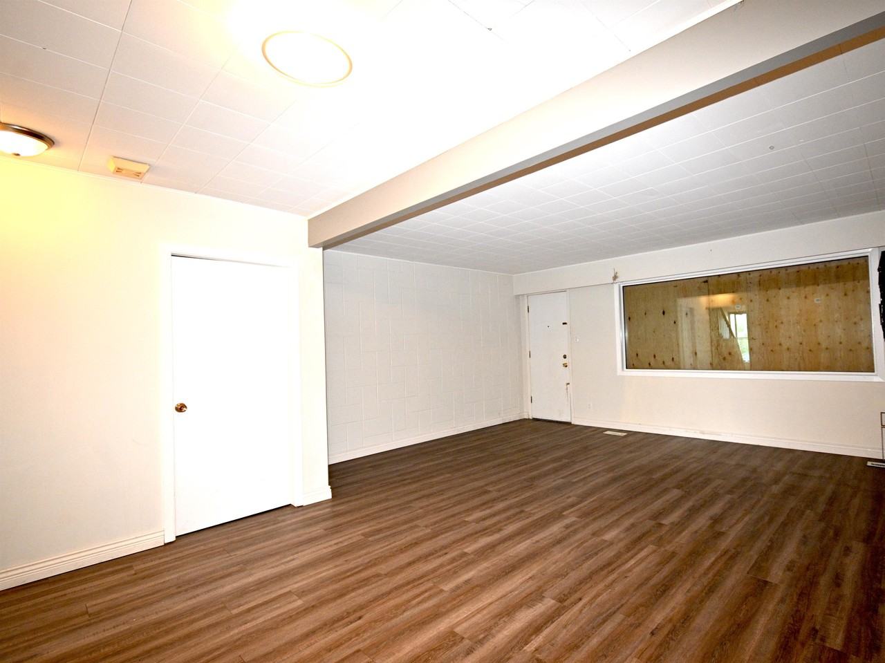594 Central St E #1 - Photo 3 of 12