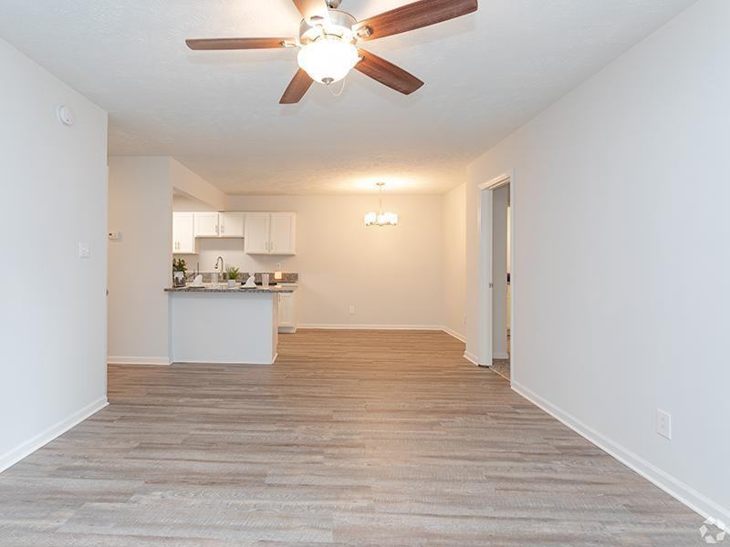 6319 Raeford Rd #100 - Photo 4 of 28