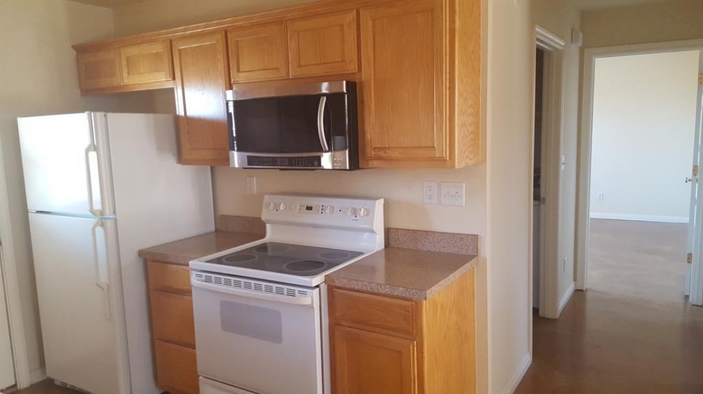 2162 Cedar Valley Drive - Photo 2 of 8