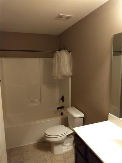 102 Golden Willow Dr - Photo 3 of 18