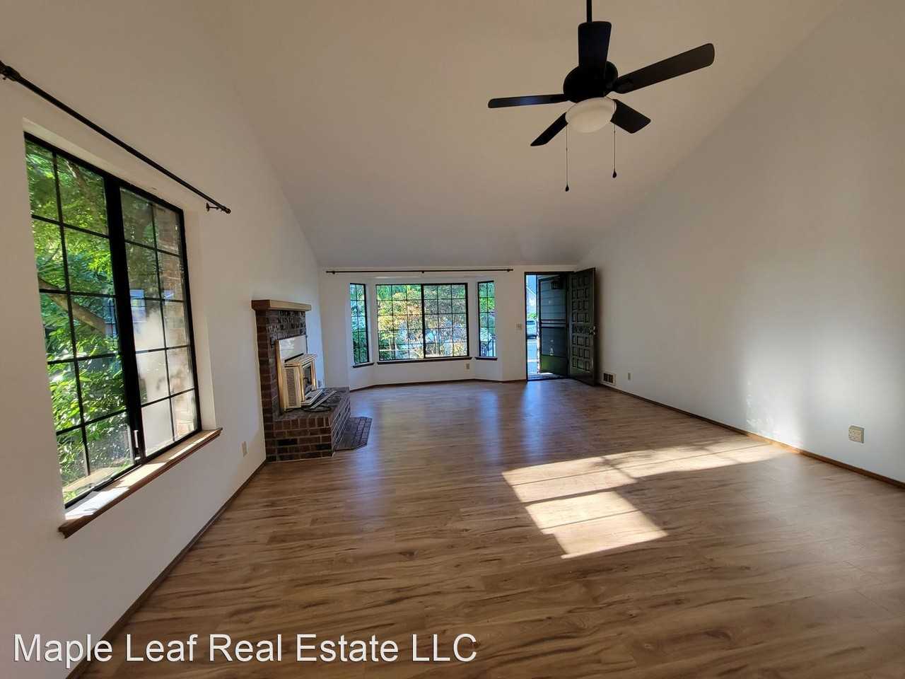 22516 88th Ave W - Photo 2 of 25