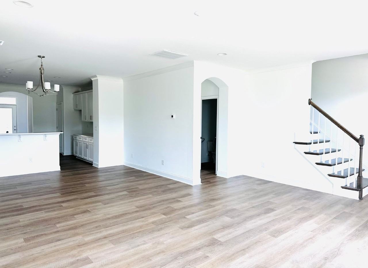 10029 Angels Landing Ct Nw - Photo 3 of 23