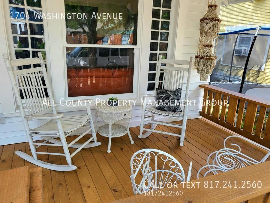 1704 Washington Ave - Photo 2 of 17