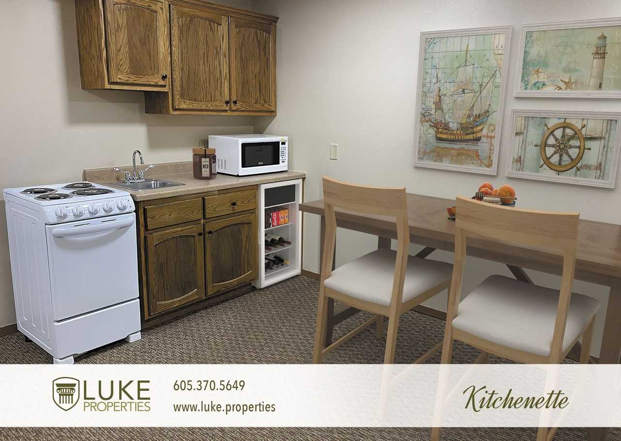 138 N Sycamore Ave #6 - Photo 4 of 28