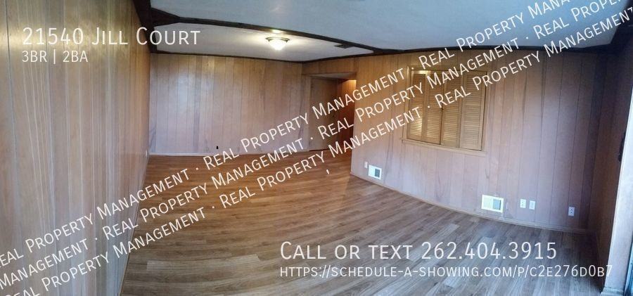 21540 Jill Ct - Photo 2 of 10