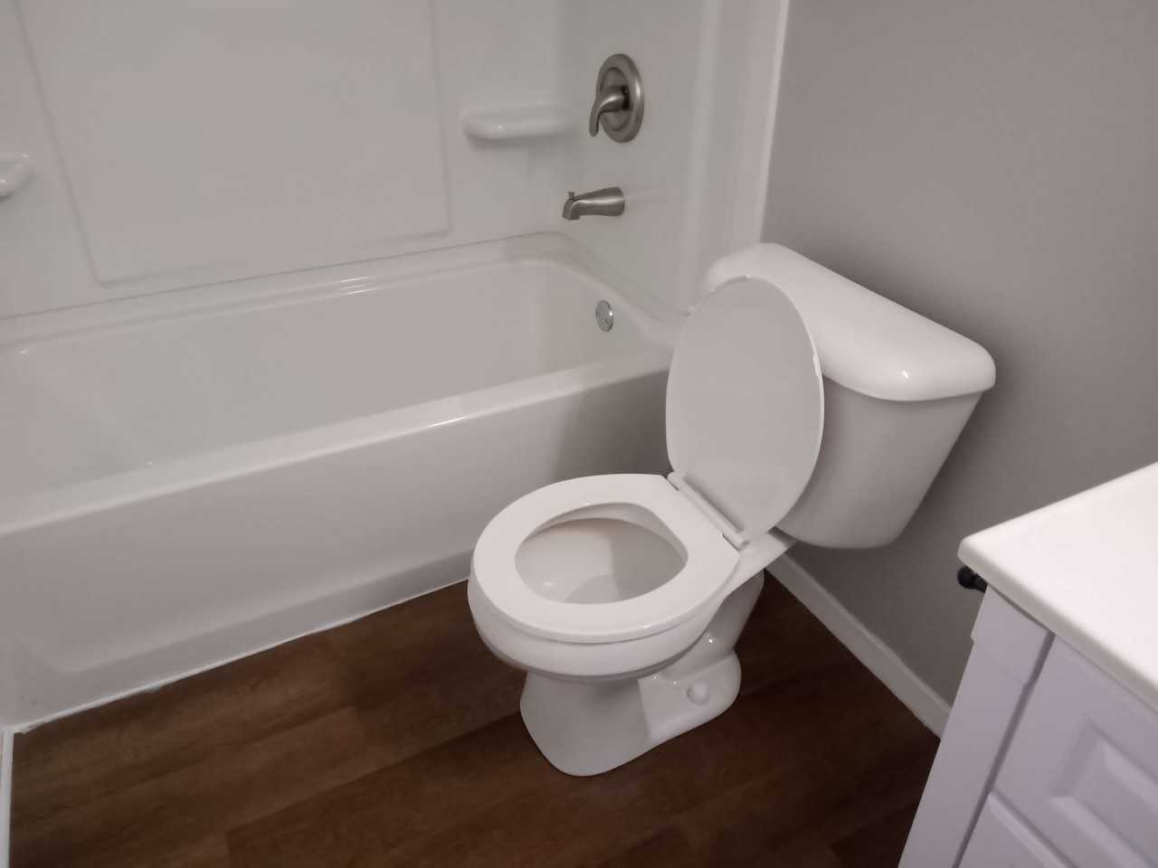 208 Se 2nd St #A - Photo 3 of 3