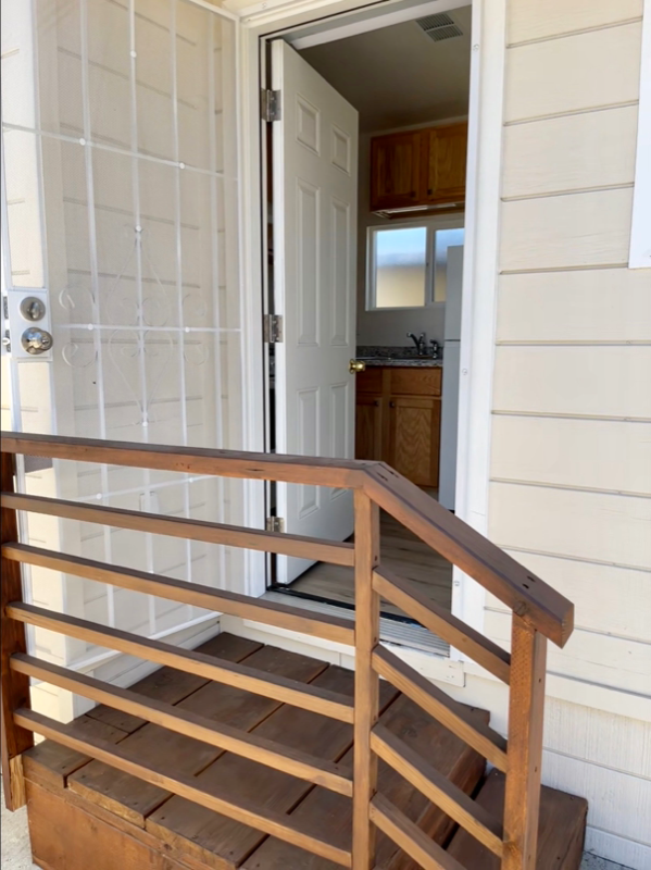 15012 Lemoli Ave #20 - Photo 3 of 20