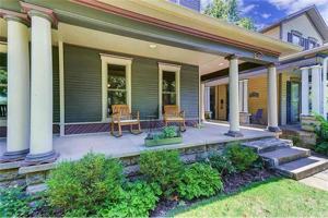 featured image of 342 Park Dr