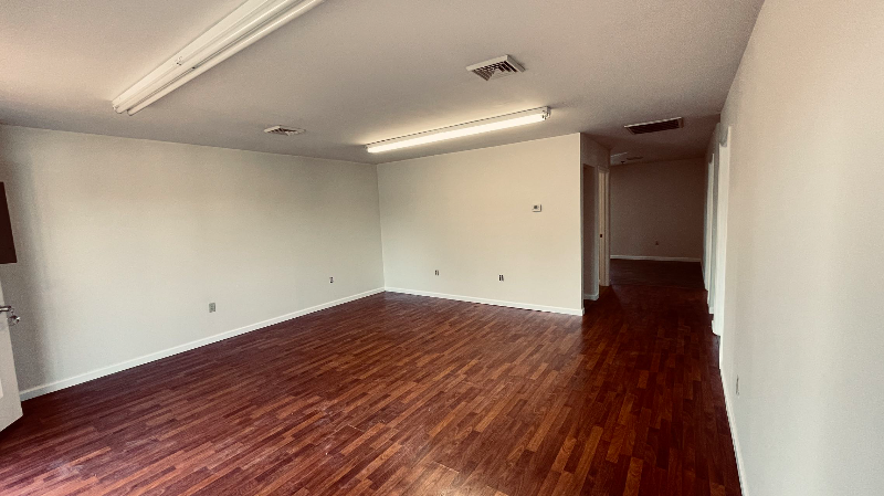 812 Somerset St #2A - Photo 2 of 7