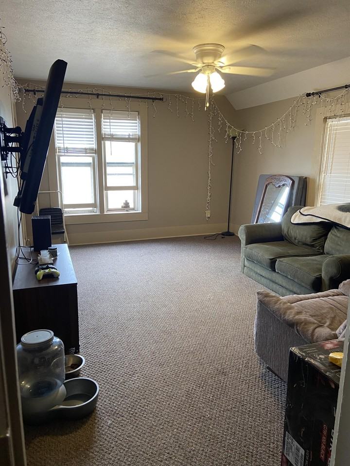 416 Bank St #2 - Photo 2 of 11
