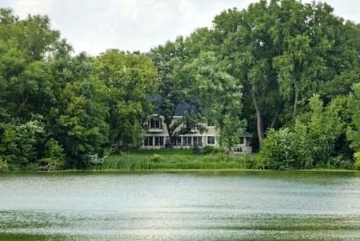 2325 Parklands Rd - Photo 3 of 23