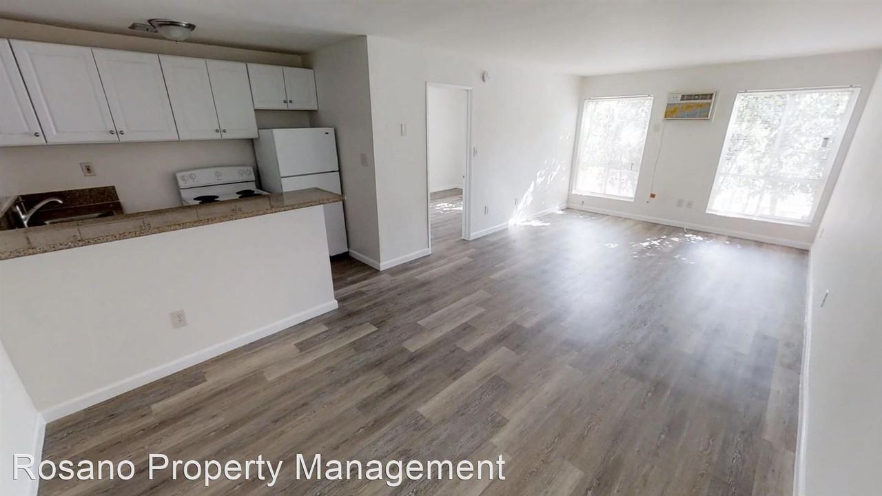 1 Bedroom + 1 Bathroom in NoHo Arts District Apartments 5611 Fulcher