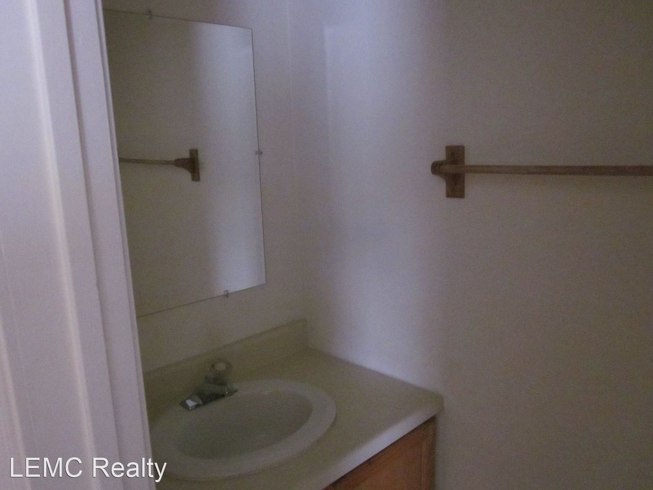 10th Avenue - Photo 3 of 10