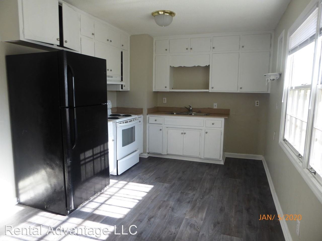 3112 Walker Chapel Rd - Photo 2 of 12