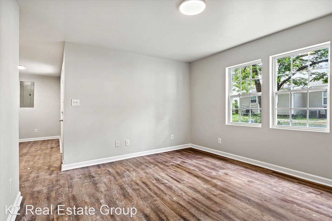 919 Arlington Avenue - Photo 3 of 18