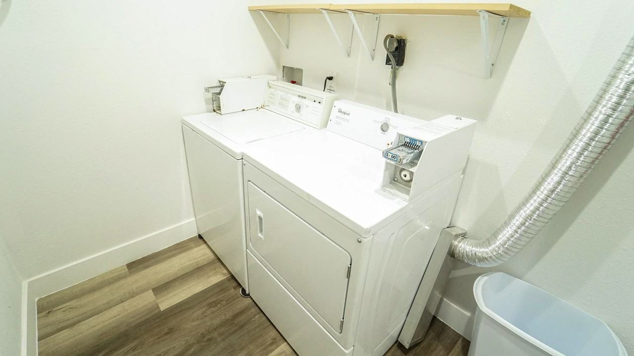 W Arlington St - Photo 6 of 14