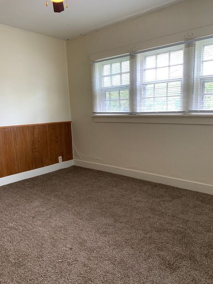 2198 N Main St - Photo 2 of 19