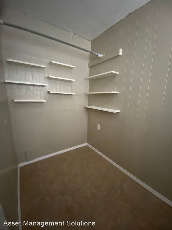 3108 Sw 48th St - Photo 2 of 12