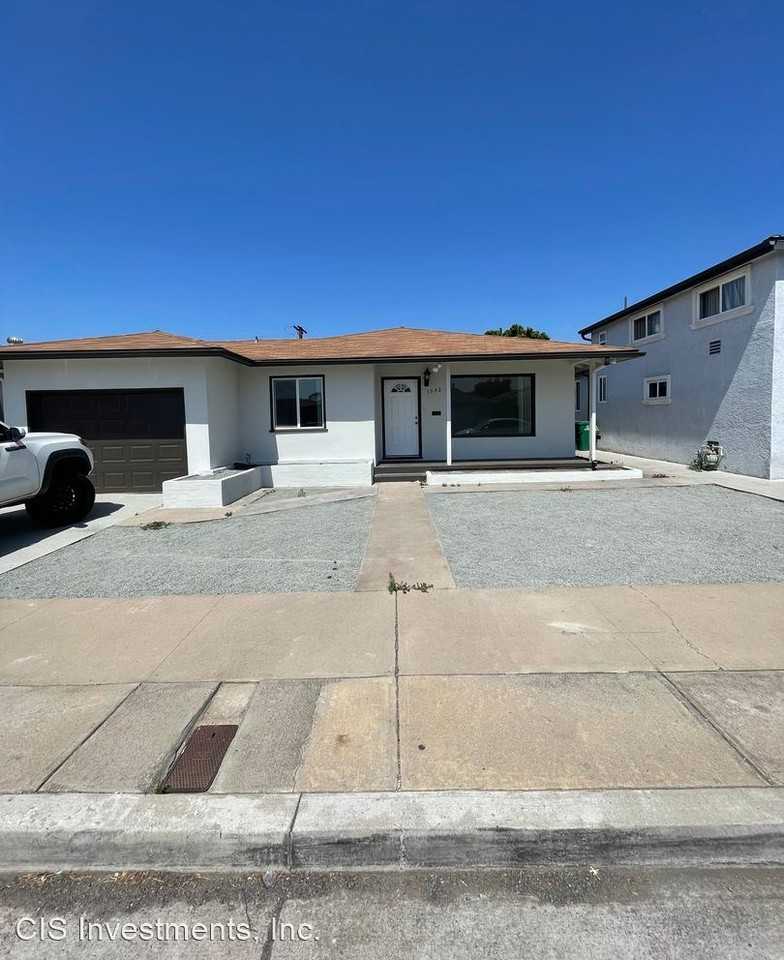 1532 Mary Lou St - Photo 2 of 14