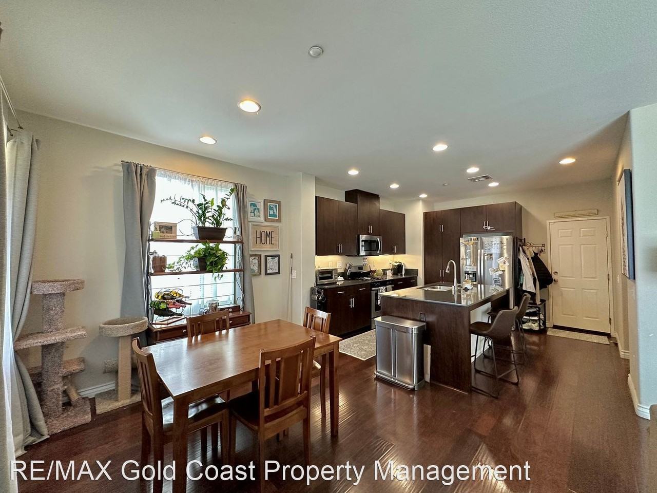 311 American River Ct - Photo 2 of 20