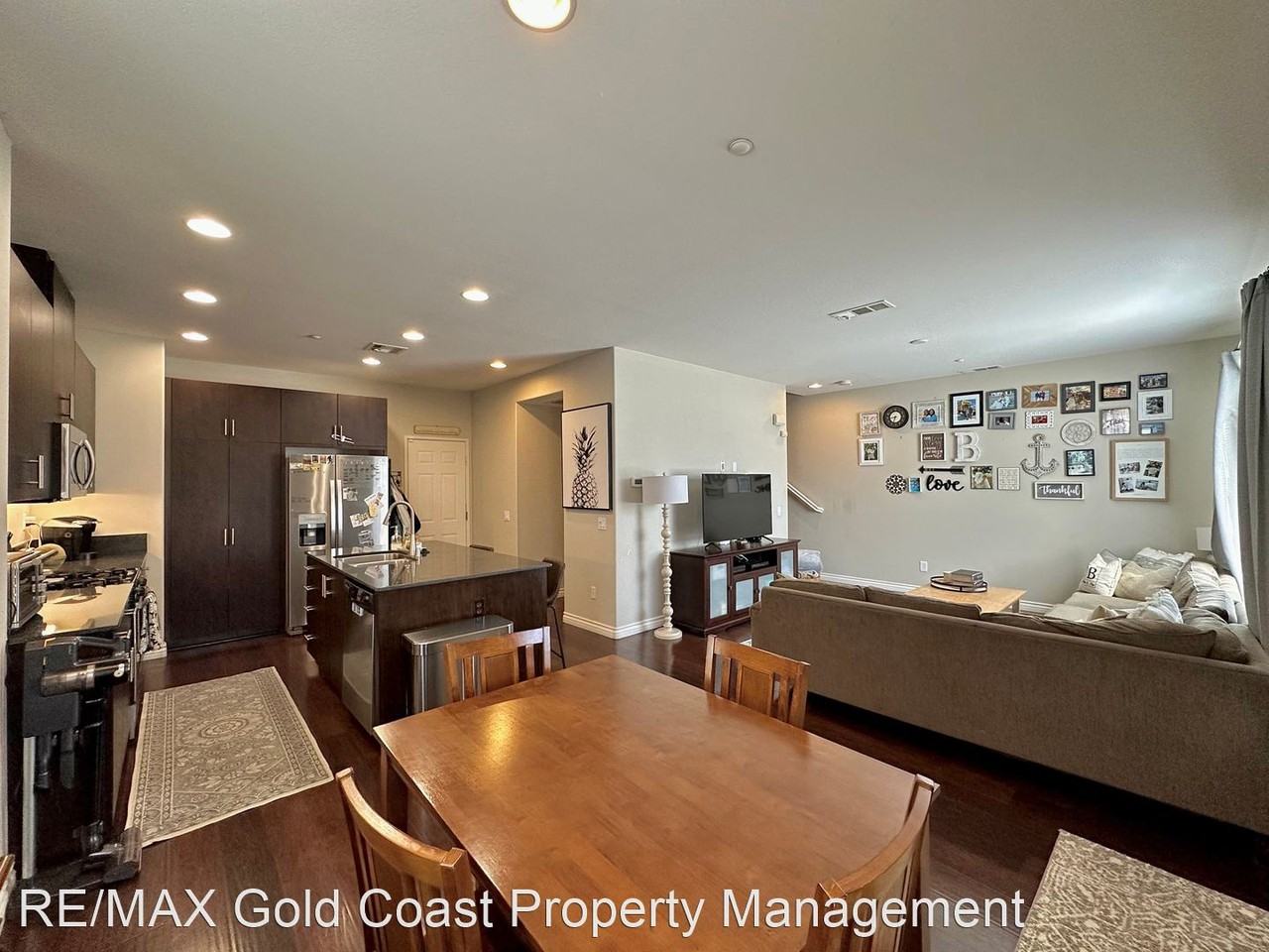 311 American River Ct - Photo 3 of 20