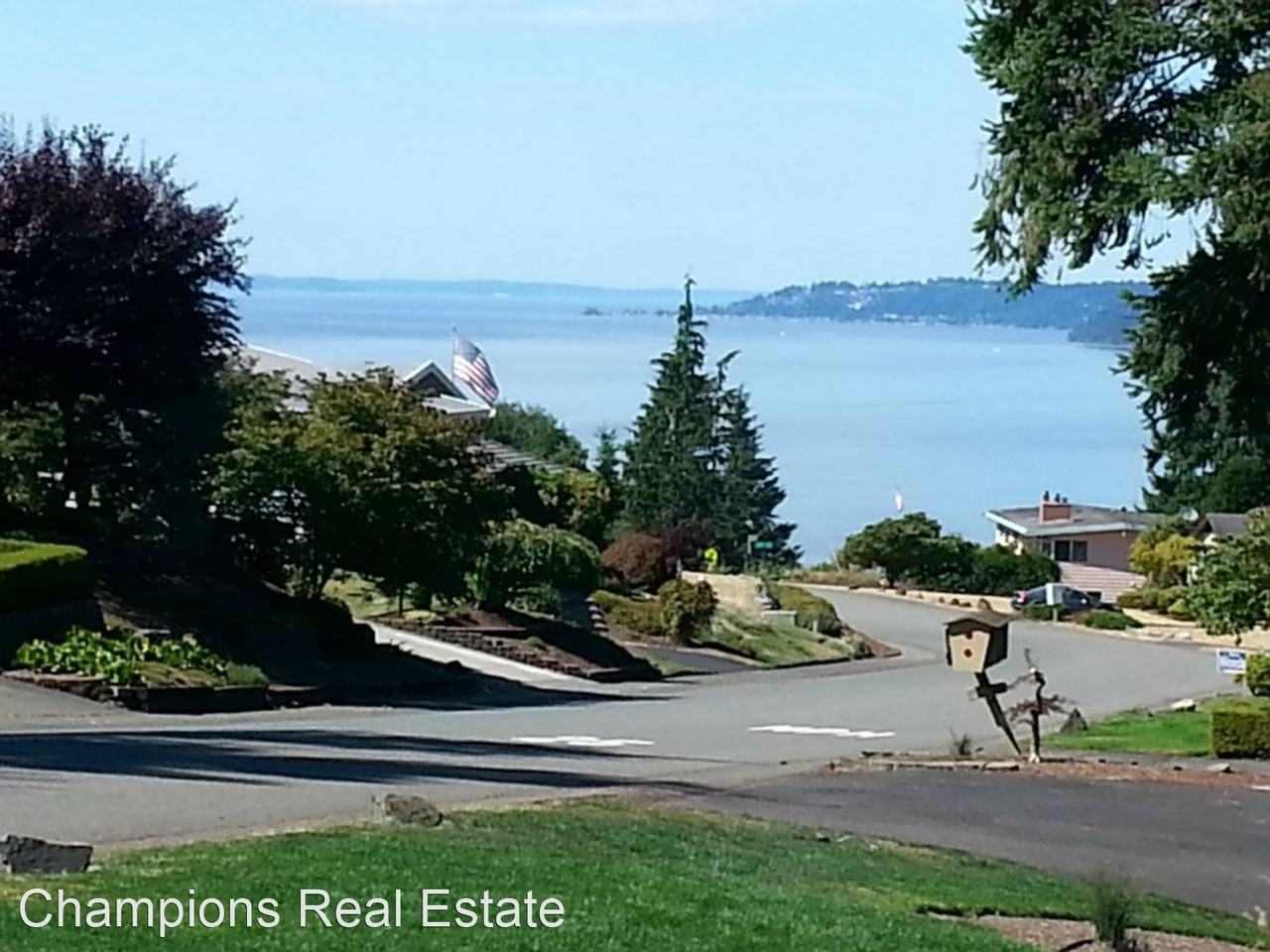 29500 11th Pl S, Federal Way, WA 98003 1 Bedroom House for 1,450/month